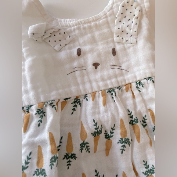 Bunny Bubble Romper - Picture 2 of 7